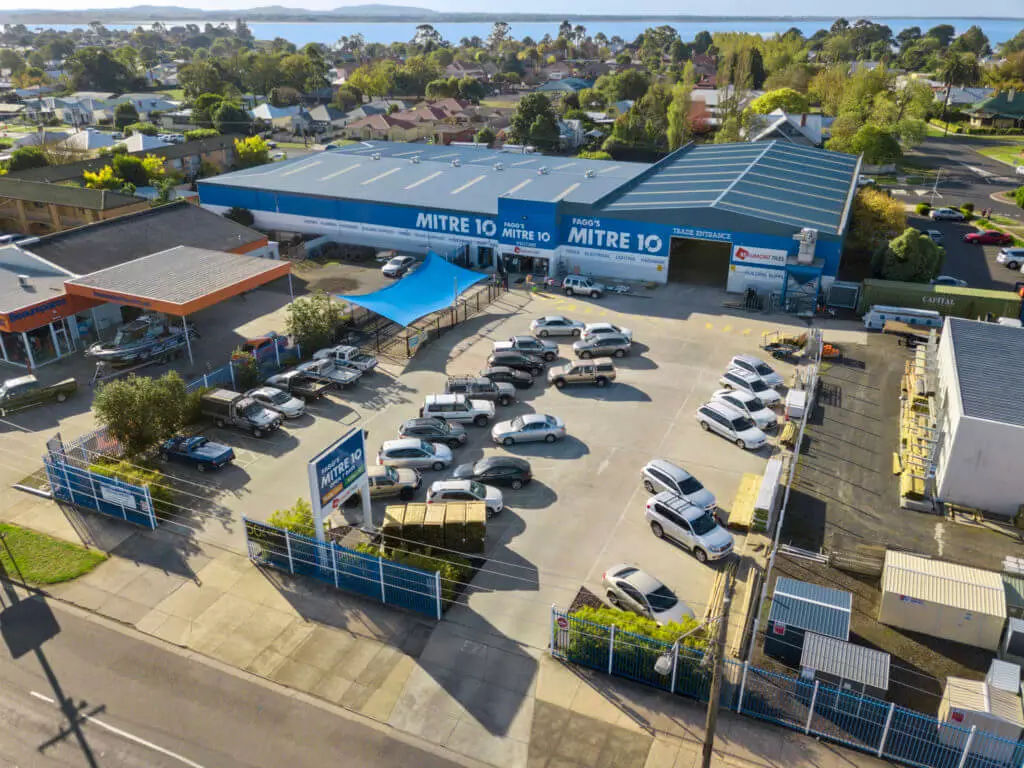 2011. Colac hardware business, operating as Mitre10.  Freehold retained.  Major site redevelopment.